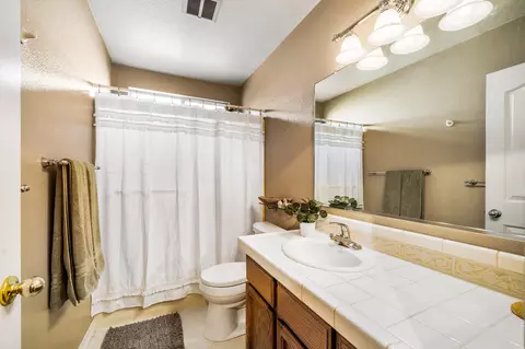 1943 Charade Way, Redding, CA 96003 photo 9