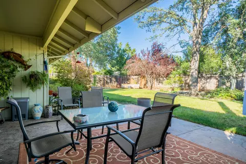 1943 Charade Way, Redding, CA 96003 photo 17