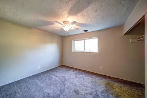 1335 Pleasant St, Redding, CA 96001 photo 11