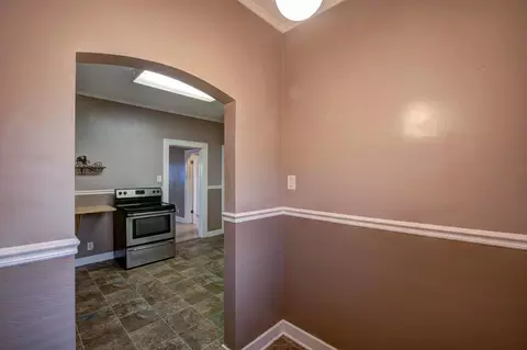 925 Parkview Ave, Redding, CA 96001 photo 17