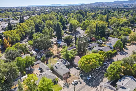 1527 Benton Dr, Redding, CA 96003 photo 45