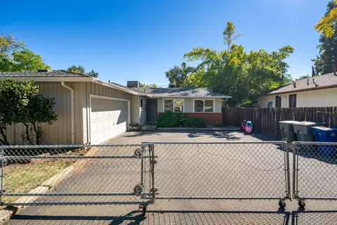 1527 Benton Dr, Redding, CA 96003 photo 4