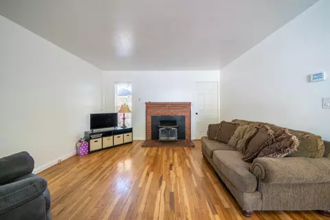 1527 Benton Dr, Redding, CA 96003 photo 11