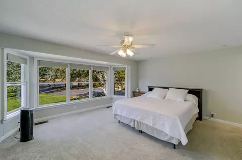16182 Serene Dr, Redding, CA 96001 photo 39