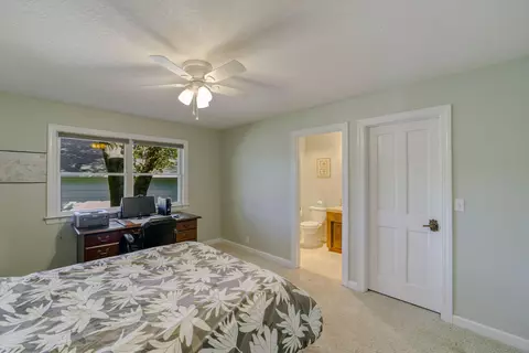 16182 Serene Dr, Redding, CA 96001 photo 43