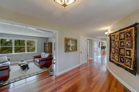16182 Serene Dr, Redding, CA 96001 photo 9