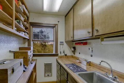 16182 Serene Dr, Redding, CA 96001 photo 74