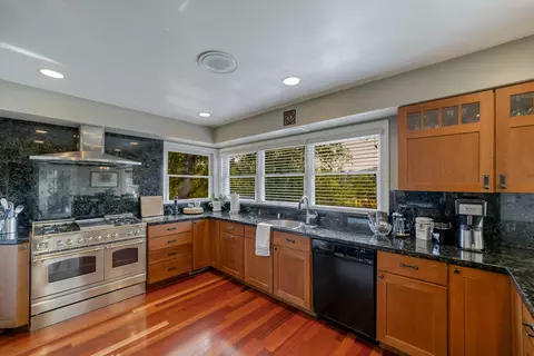 16182 Serene Dr, Redding, CA 96001 photo 17