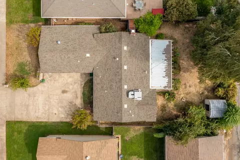 845 Loma St, Redding, CA 96003 photo 31