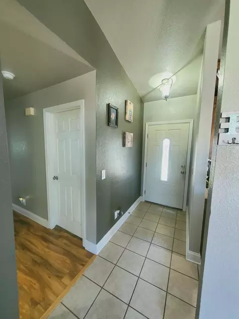 1947 Mary Lake Dr, Redding, CA 96001 photo 10