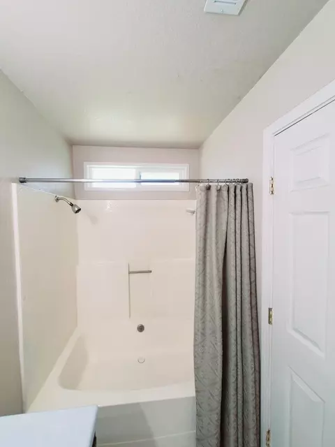 1947 Mary Lake Dr, Redding, CA 96001 photo 17