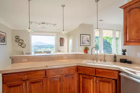 11394 Ridgewood Rd, Redding, CA 96003 photo 14