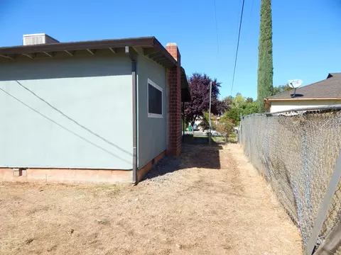 1561 Pinon Ave, Anderson, CA 96007 photo 35
