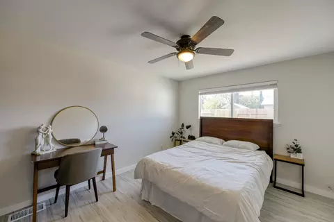 4600 Enchanted Way, Redding, CA 96001 photo 10