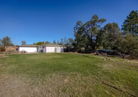 4600 Enchanted Way, Redding, CA 96001 photo 9