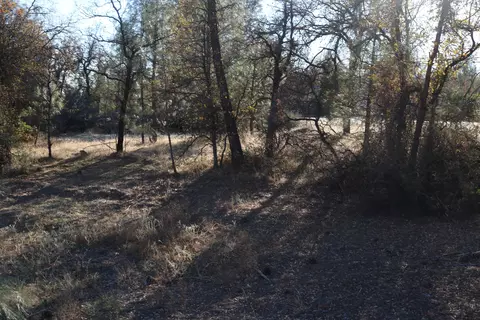 3405 Glenwood Dr, Redding, CA 96003 photo 9