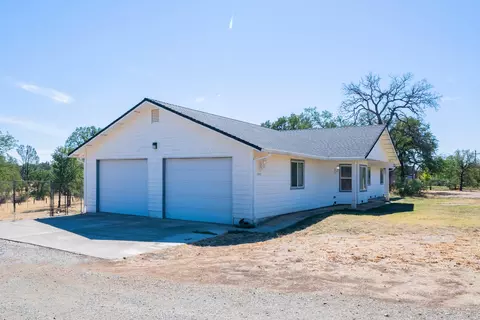 9449 Stillwater Rd, Redding, CA 96003 photo 2
