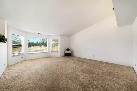 9449 Stillwater Rd, Redding, CA 96003 photo 7