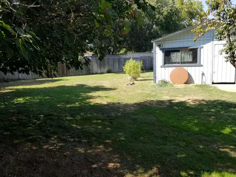 2551 Sacramento Dr, Redding, CA 96001 photo 27