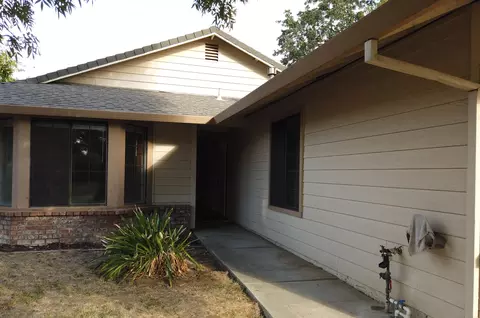 1603 Lacey Ln, Redding, CA 96003 photo 4