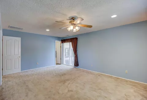 2550 Rainbow Ln, Redding, CA 96002 photo 28