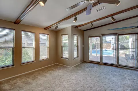 2550 Rainbow Ln, Redding, CA 96002 photo 17
