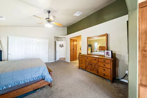 8225 Whispering Oaks Rd, Redding, CA 96002 photo 20