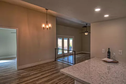 2605 Lake Redding Dr, Redding, CA 96003 photo 11