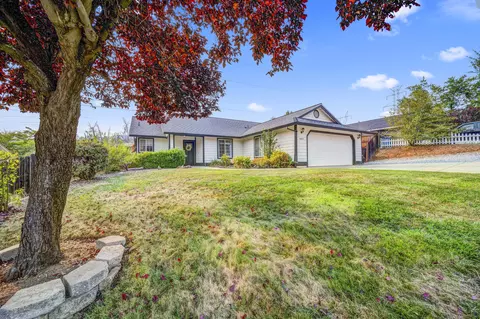 4842 Tralee Ln, Redding, CA 96001 photo 4