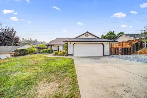 4842 Tralee Ln, Redding, CA 96001 photo 3