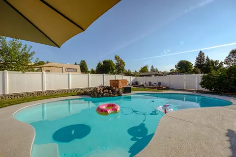2800 Lake Redding Dr, Redding, CA 96003 photo 59
