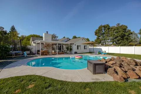 2800 Lake Redding Dr, Redding, CA 96003 photo 39