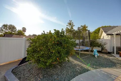 2800 Lake Redding Dr, Redding, CA 96003 photo 56