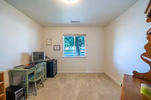 805 Cherryhill Trl, Redding, CA 96003 photo 28