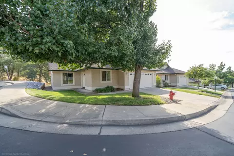 805 Cherryhill Trl, Redding, CA 96003 photo 31