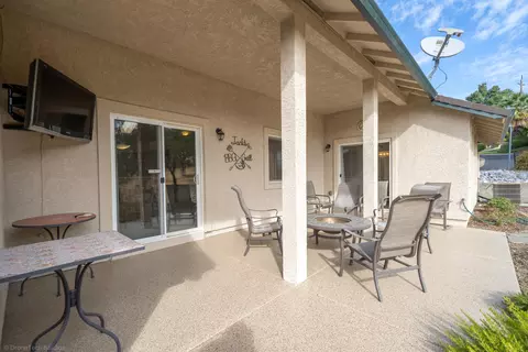 805 Cherryhill Trl, Redding, CA 96003 photo 36