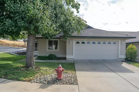 805 Cherryhill Trl, Redding, CA 96003 photo 33