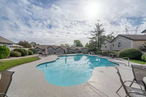 805 Cherryhill Trl, Redding, CA 96003 photo 39