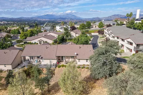 805 Cherryhill Trl, Redding, CA 96003 photo 45