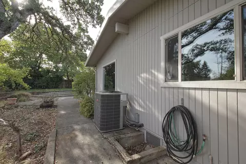 4115 Travona St, Redding, CA 96001 photo 51