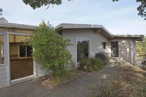 4115 Travona St, Redding, CA 96001 photo 48