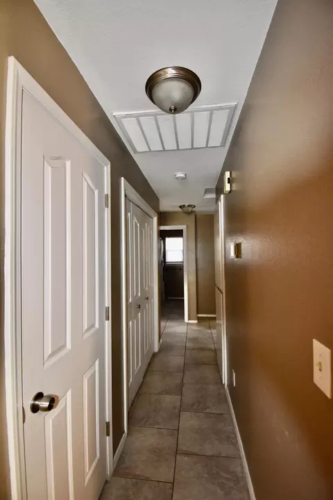 640 Olympic St, Redding, CA 96003 photo 18
