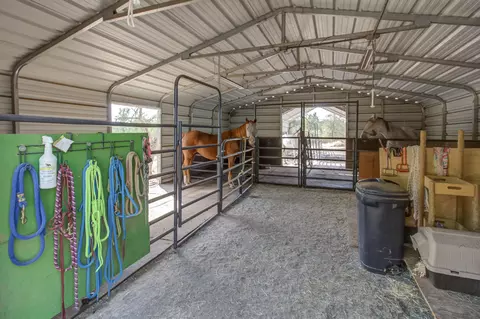 13099 Bear Mountain Rd, Redding, CA 96003 photo 3