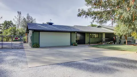 13099 Bear Mountain Rd, Redding, CA 96003 photo 5