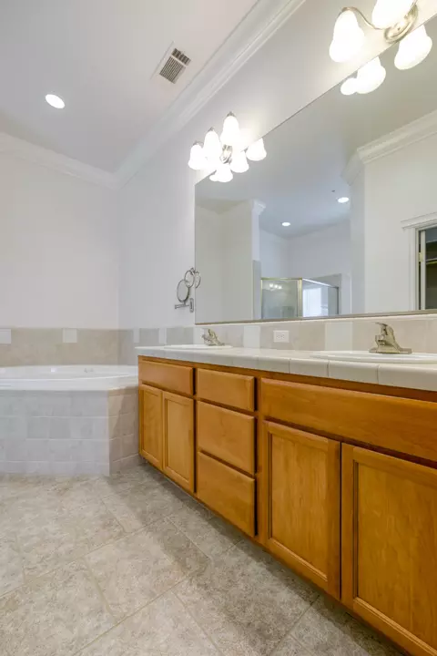 1925 Balzac Ct, Redding, CA 96003 photo 40
