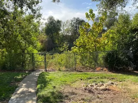3652 S0merset Ave, Redding, CA 96002 photo 40