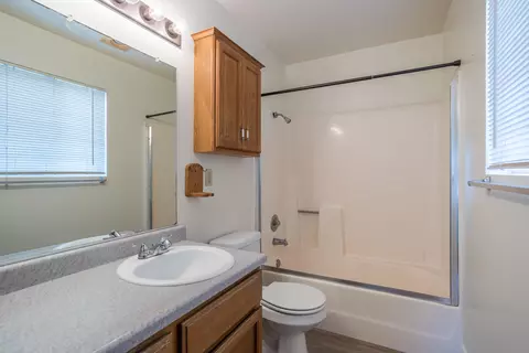 2564 Galaxy Way, Redding, CA 96002 photo 15