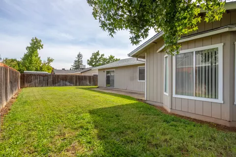 2564 Galaxy Way, Redding, CA 96002 photo 20