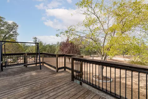 21039 Joanna Way, Redding, CA 96003 photo 7