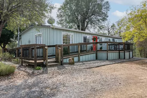 21039 Joanna Way, Redding, CA 96003 photo 1